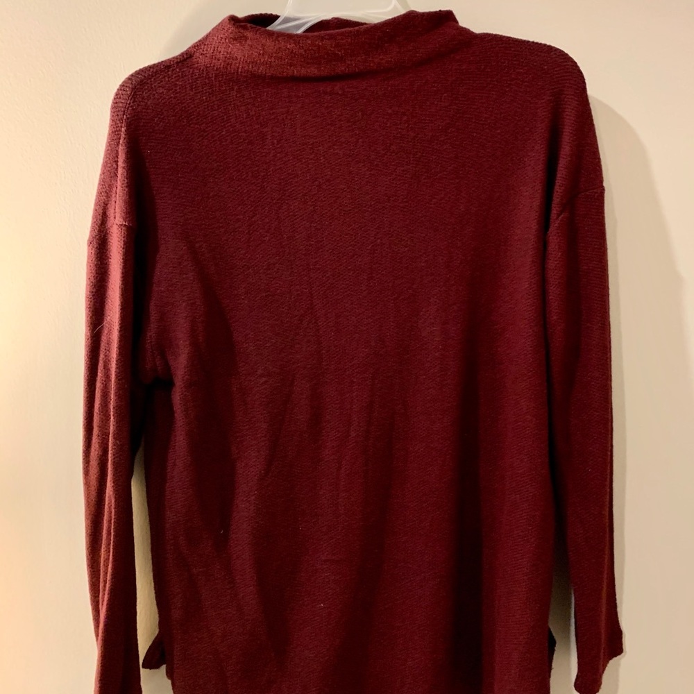 Old Navy Sweater